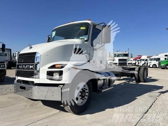 Mack MD6 Autocabinati