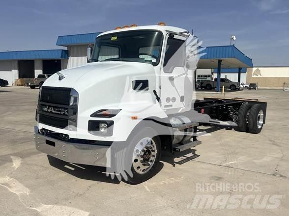 Mack MD6 Autocabinati