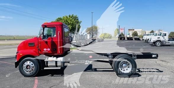 Mack MD6 Autocabinati