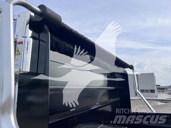 Mack MD6 Camion ribaltabili