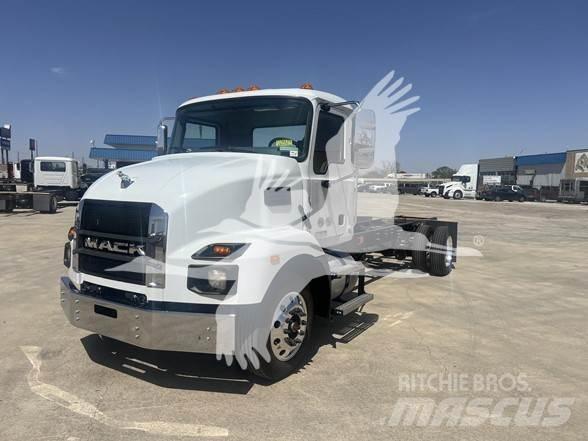 Mack MD6 Autocabinati