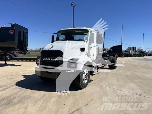 Mack MD6 Autocabinati