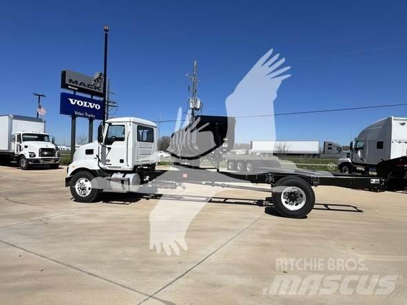 Mack MD6 Autocabinati