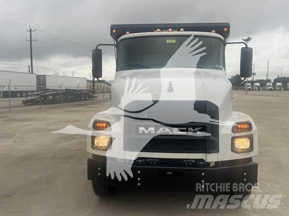 Mack MD6 Camion ribaltabili