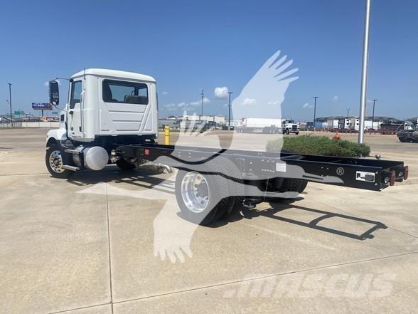 Mack MD6 Autocabinati