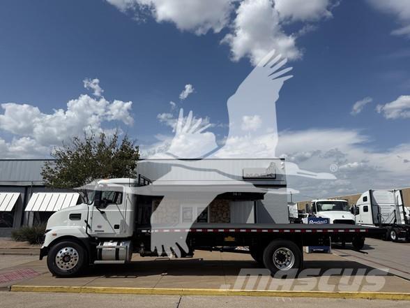 Mack MD6 Camion con sponde ribaltabili