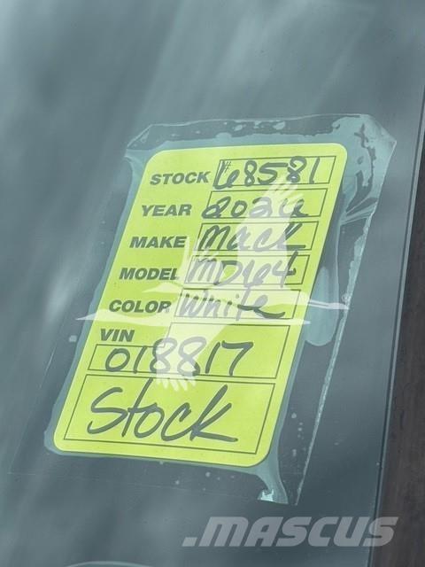 Mack MD6 Camion ribaltabili