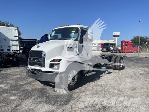 Mack MD6 Autocabinati