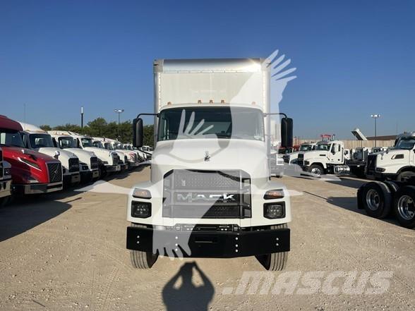 Mack MD6 Costruzioni - Altro