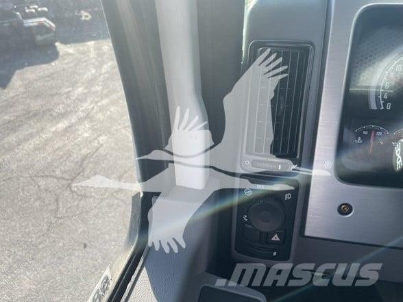 Mack MD6 Autocabinati