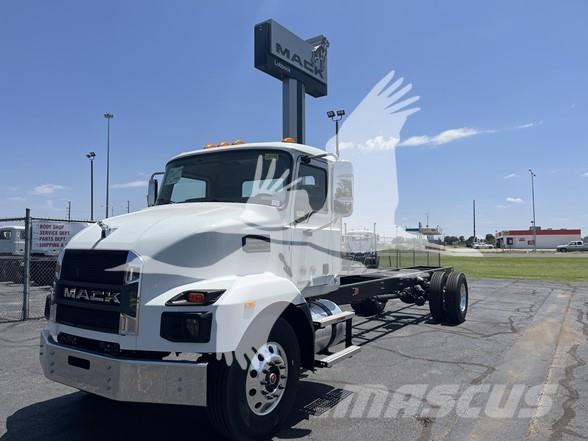 Mack MD6 Autocabinati