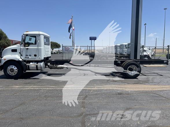 Mack MD6 Autocabinati