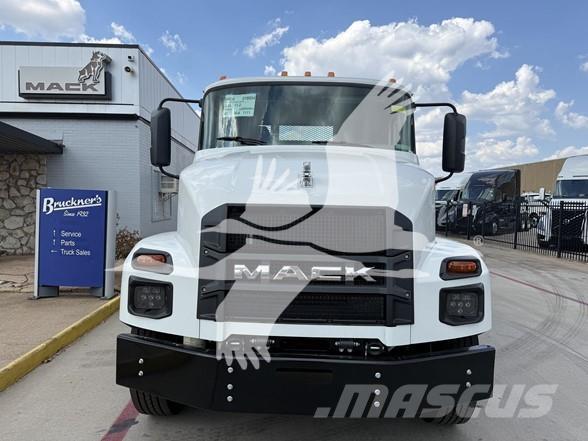 Mack MD6 Camion con sponde ribaltabili