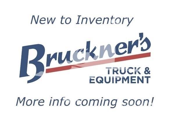 Mack MD7 Cisterna