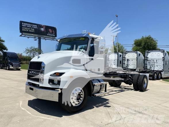 Mack MD7 Autocabinati
