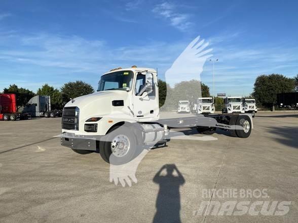 Mack MD7 Autocabinati