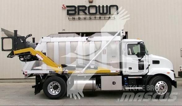 Mack MD7 Costruzioni - Altro