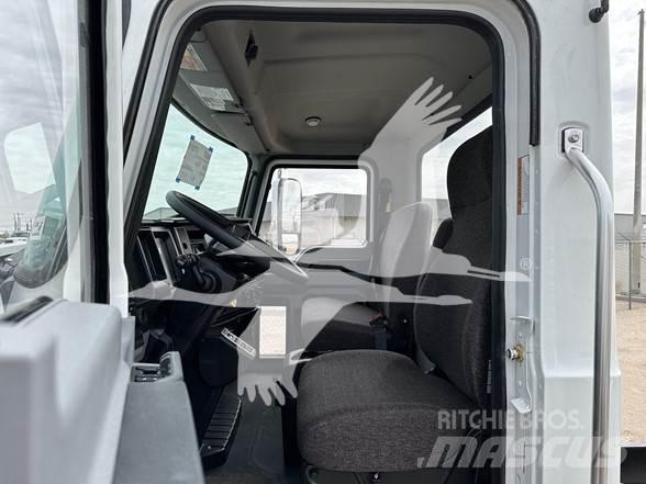 Mack MD7 Autocabinati