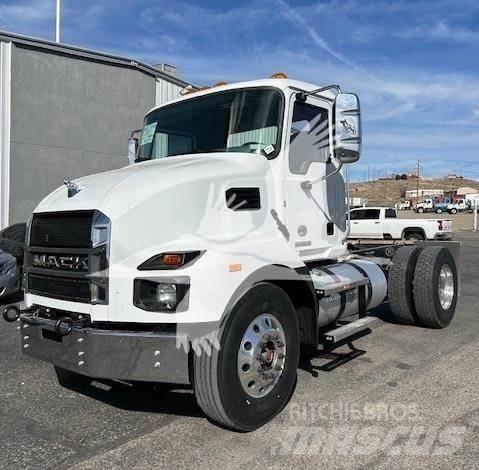 Mack MD7 Autocabinati
