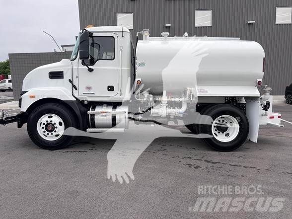 Mack MD7 Cisterna