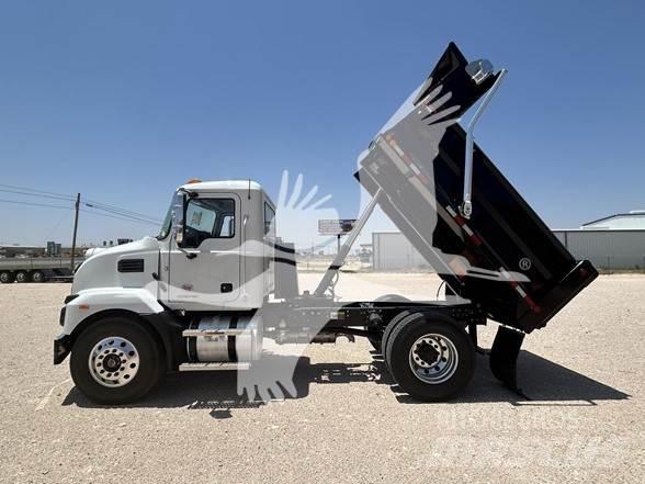 Mack MD7 Camion ribaltabili