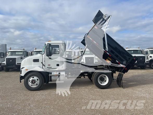 Mack MD7 Camion ribaltabili