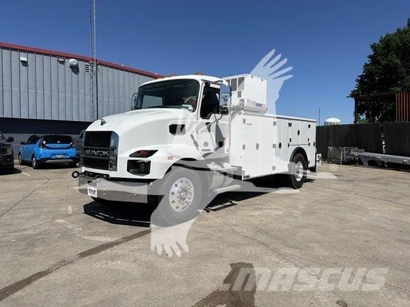 Mack MD7 Costruzioni - Altro
