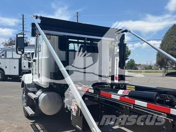 Mack MD7 Costruzioni - Altro