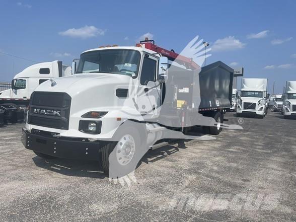 Mack MD7 Costruzioni - Altro