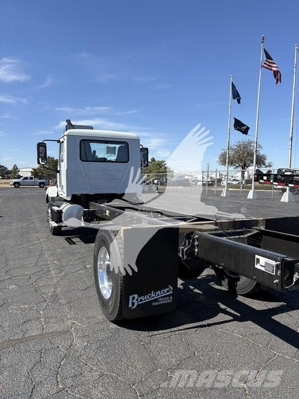 Mack MD7 Autocabinati