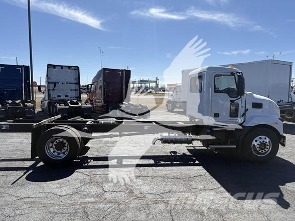 Mack MD7 Autocabinati