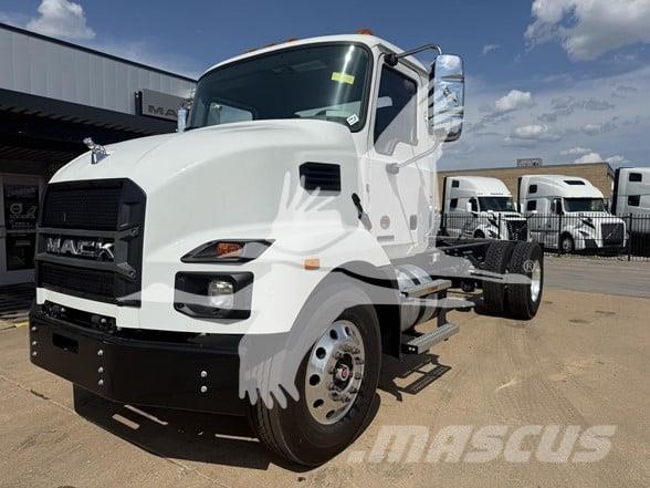 Mack MD7 Autocabinati