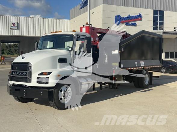 Mack MD7 Costruzioni - Altro