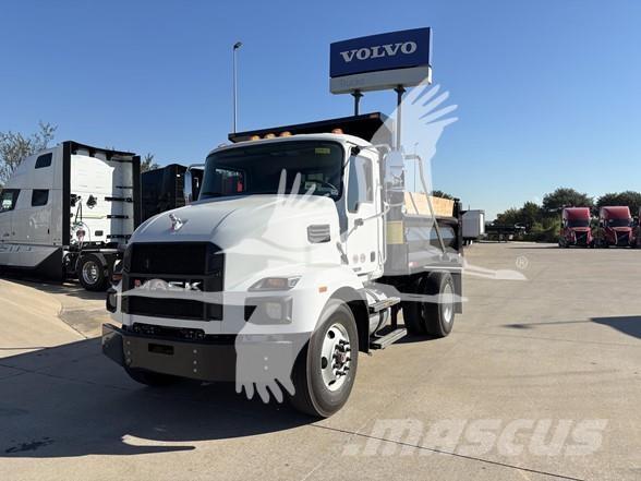 Mack MD7 Camion ribaltabili