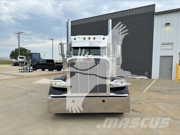 Peterbilt 389 Motrici e Trattori Stradali