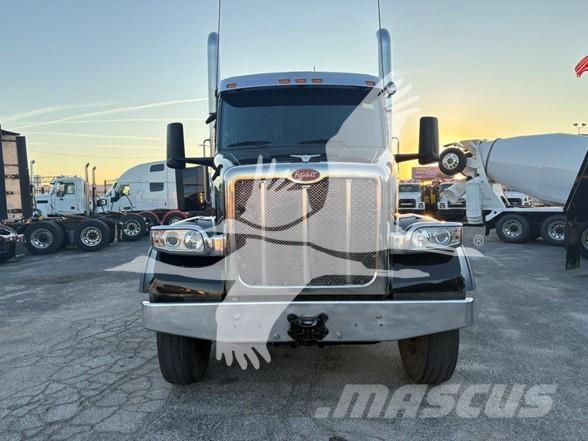 Peterbilt 567 Motrici e Trattori Stradali