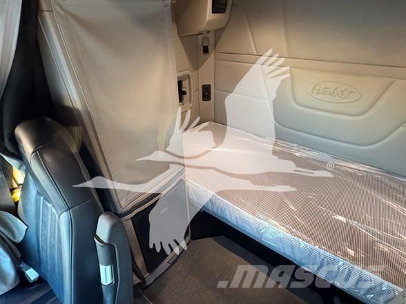 Peterbilt 567 Motrici e Trattori Stradali