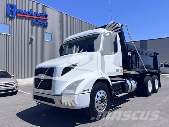 Volvo VNR64300 Camion ribaltabili