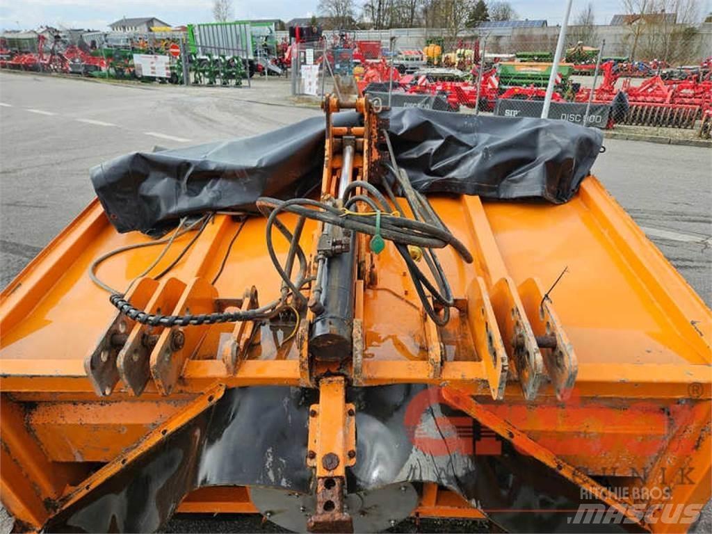 Hydrac T 1.700 R Manutenzione verde e strade – Altro