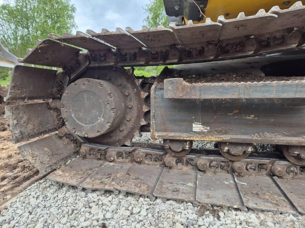 Komatsu PC138US-11E0 Escavatori cingolati