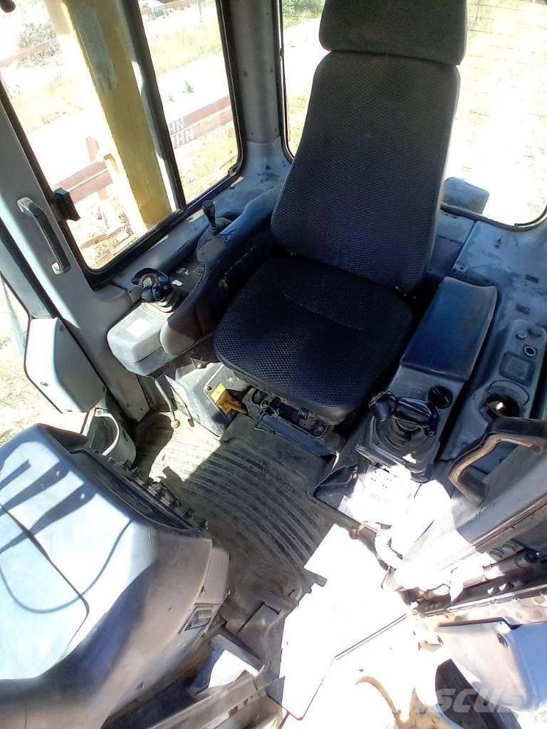 Komatsu D 61 EX-15 Dozer cingolati
