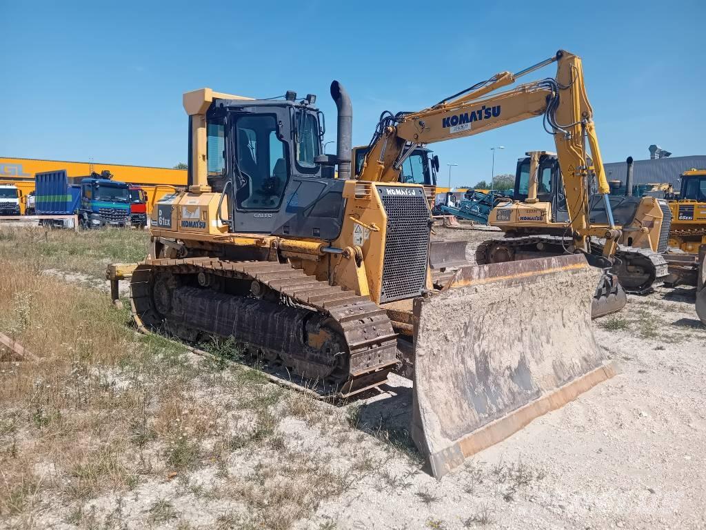 Komatsu D 61 EX-15 Dozer cingolati