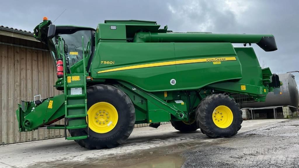 John Deere T 560 Mietitrebbiatrici