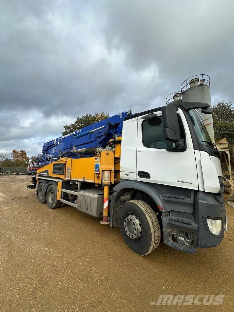 Putzmeister 36-4 Autopompe per calcestruzzo