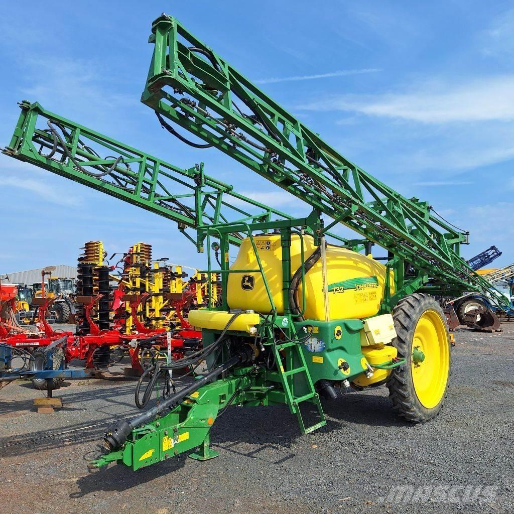 John Deere 732 Irroratrici trainate