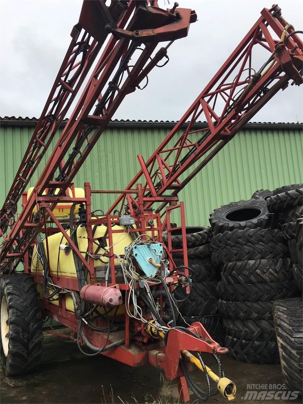 Hardi 3500 Irroratrici trainate