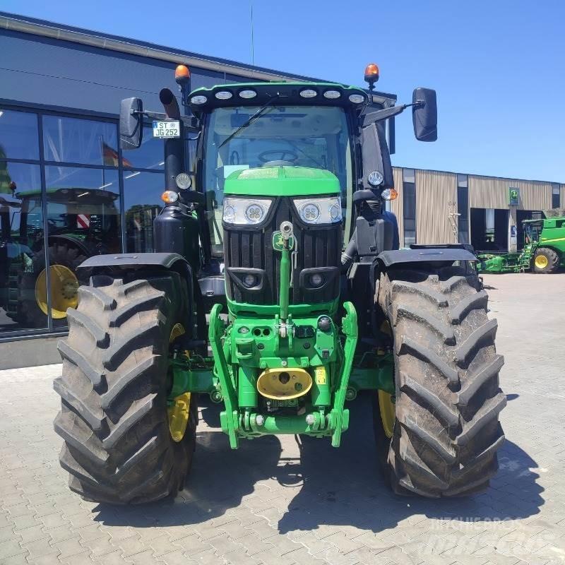 John Deere 6250R Trattori