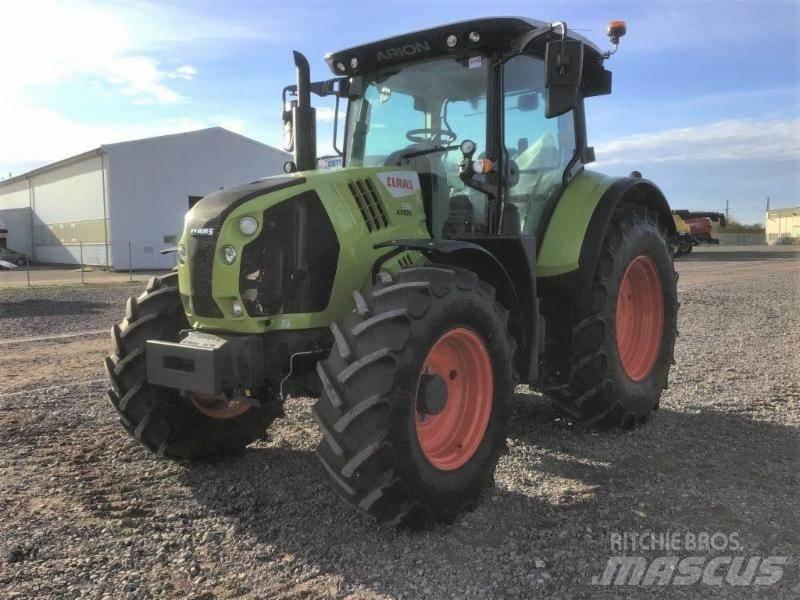 CLAAS ARION 530 Trattori