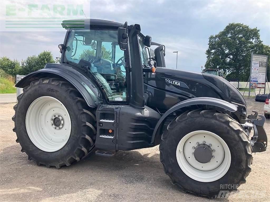 Valtra t254a mr19 Trattori