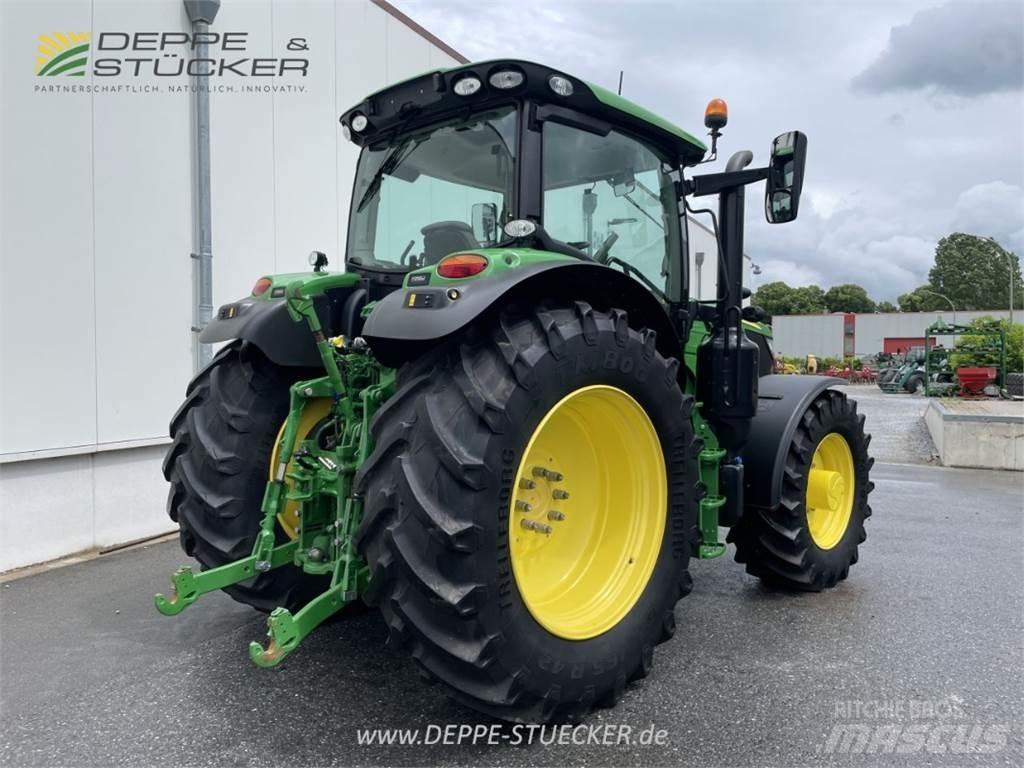 John Deere 6155R Trattori
